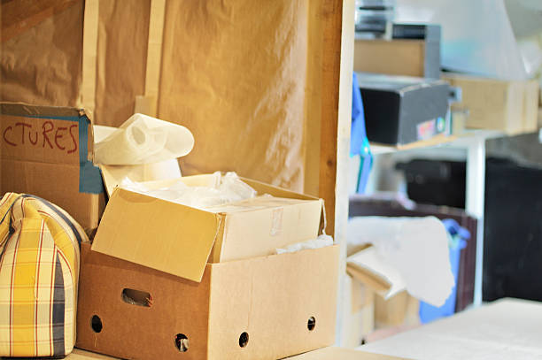 Best Estate Cleanout Services  in London, CA